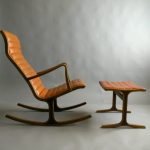 stolica s dizajnom oslonca za noge