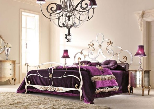 Forged bed Krista