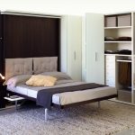 mechanizm podnoszenia szafy w łóżku