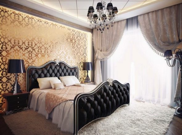 klasyczne łóżko