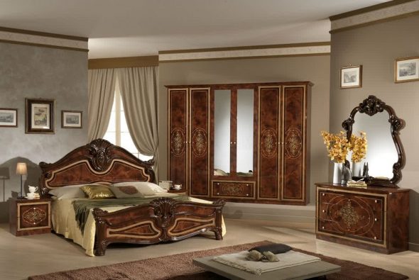 klasična spavaća soba