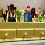 Dresser for cosmetics green