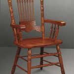 dřevěná židle