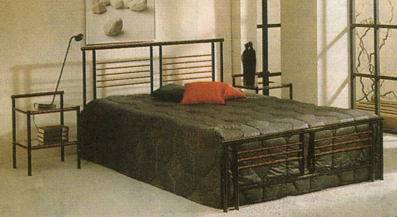 Gumawa ng metal bed