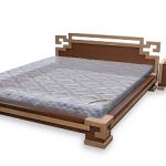 Podwójne łóżko i dębowa szafka nocna