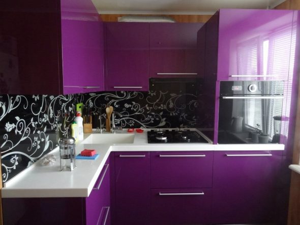 corner kitchen black and purple