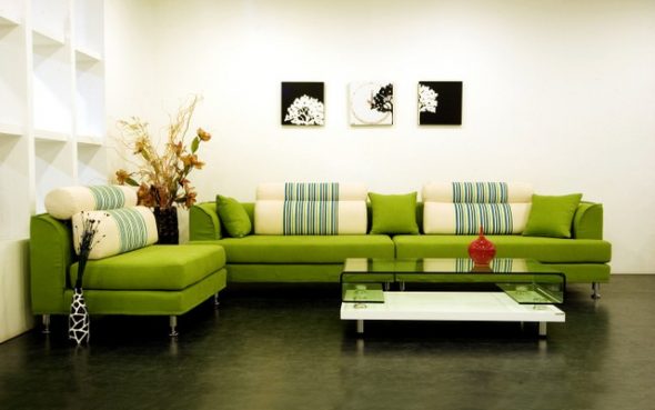 Green sofa sa corner ng kusina