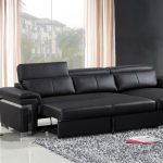 czarna sofa