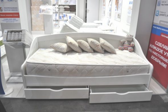 łóżka tej długości oferowane są dla nastolatków