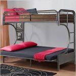 metalowe łóżko dla dwóch osób