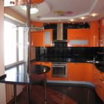 virtuvė oranžinė
