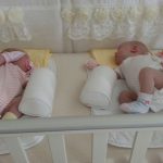 choose a crib for twins
