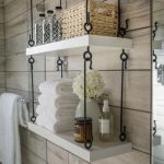 Neat and cute hanging shelves in the bathroom