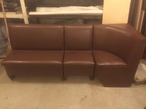 Upholstery and constriction corner