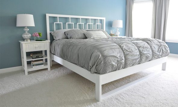 white bed photo