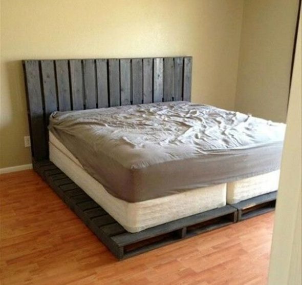foundation under the mattress with your hands with a headboard