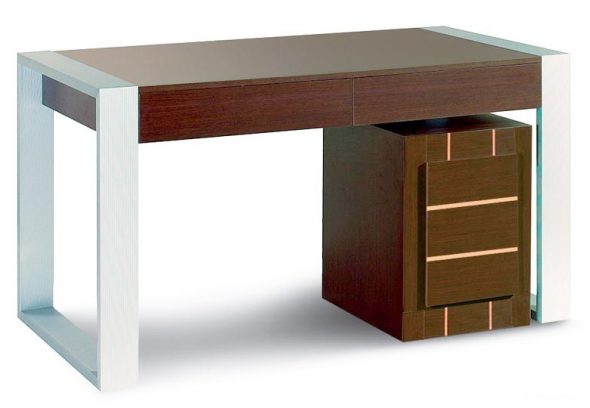 make a desk with your own hands