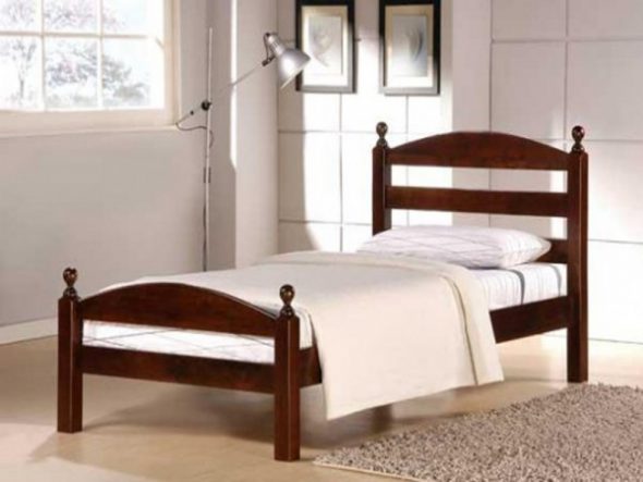 Bed 90-200 houten
