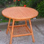 Wicker furniture with their own hands-table