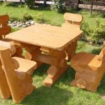 Ahşap Heykel Masaları-Bahçe Mobilyaları