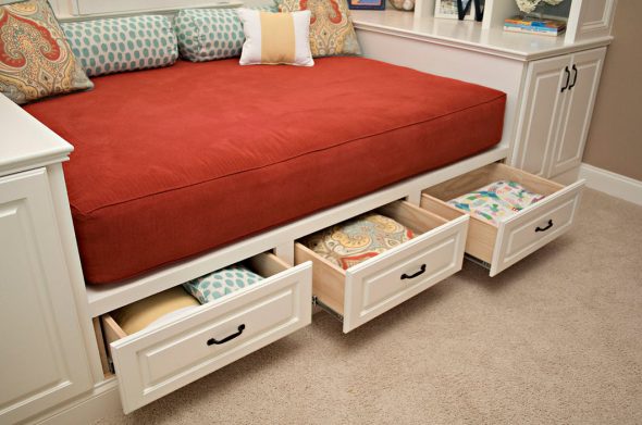 Three drawers in bed