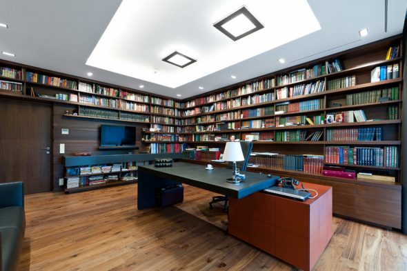 Kabinet za čovjeka s policama za knjige