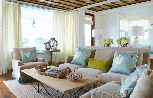 Delikatne turkusowe poduszki Kwiaty na zwykłą sofę