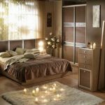 Romantik yatak odası düzeni