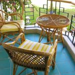korgmöbler för balkonger och loggier