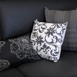 Mga cushions para sa dekorasyon Curl