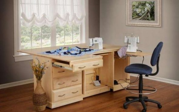 table para sa sewing machine at overlock