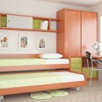 Retractable beds for two children