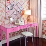 dressing table pink