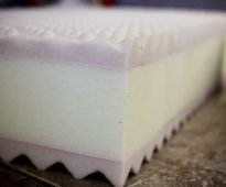 Elastic polyurethane foam