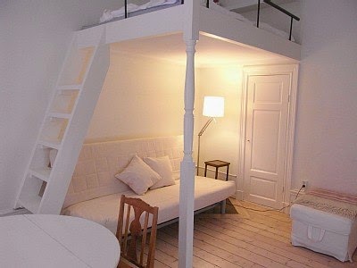 Idea for a small bedroom loft bed
