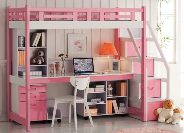The compact and thoughtful corner for the girl