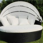 Round chaise lounge sofa