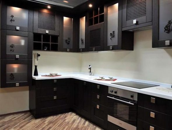 Kitchen with original design