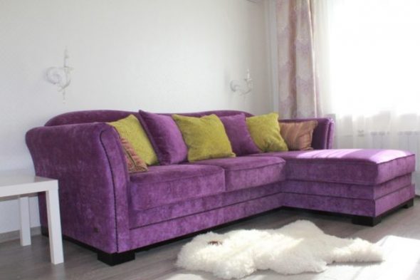 Lawendowa sofa