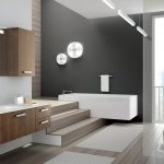 Ang hi-tech na modernong banyo