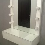 Wall make-up mirror with shelf
