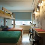 Üç çocuk için yatak odası tasarımı