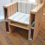 Excellent comfortable two-pallet chair