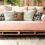 Mobile outdoor sofa from the pallet
