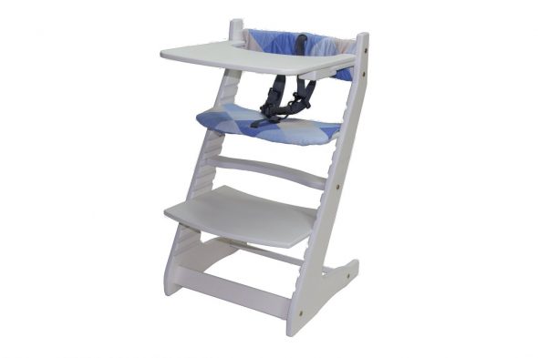 Growing chair with stand for feeding