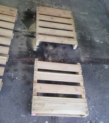 Cut the pallets for the future of the chair