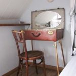 Dressing table from an old suitcase