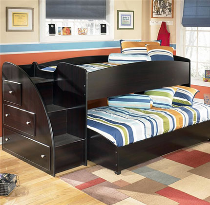 Two beds with a pull-out bed