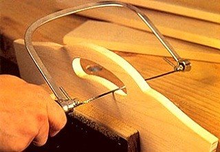 Jigsaw cutting on wood