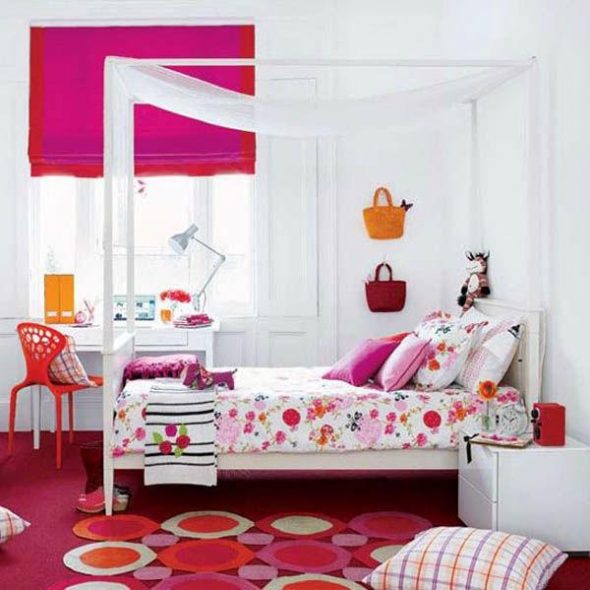 Bright bedroom for girls